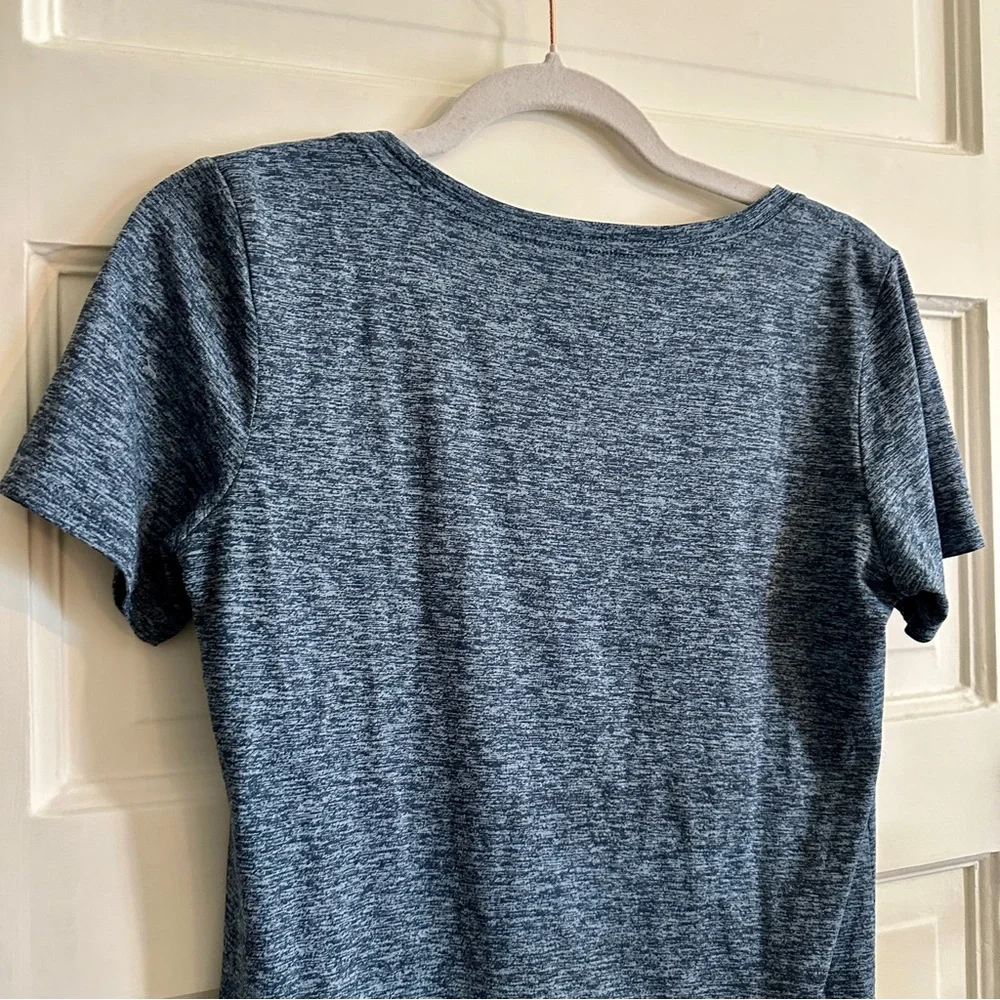 NIKE Women's Blue Heathered Top,‎ Sz S